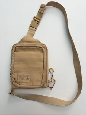 *New* Beis The Sport Sling in Beige